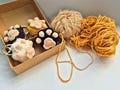 Crochet Cat Paw Keychain – Handmade Paw Print Charm, Cute Gift for Cat Lovers, Cozy Bag Accessory
