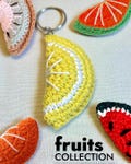 Handmade Knitted Amigurumi lemon Charm Keychain – Cute Crochet Bag Charm, Washable Summer Fruit Keyring for Adults and Kids