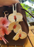 Handmade Leather Orchid Keychain, Handmade Leather Flower Charm, White Flower Purse Charm, Bag Charm Accessories, Gift for Girlfriend