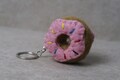 Handmade Felt Donut Keychain – Cute Wool Felt Key Ring, Kawaii Food Keychain, Donut Bag Charm, Fun Gift for Donut Lovers