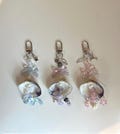 Real Seashell Charm, Bow & Heart Bead Charm, Clam Shell Keychain, Aesthetic Beach Bag Charm, Kawaii Ocean Keyring, Cute Coastal Gift For Her